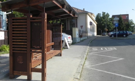 Buszmegallo