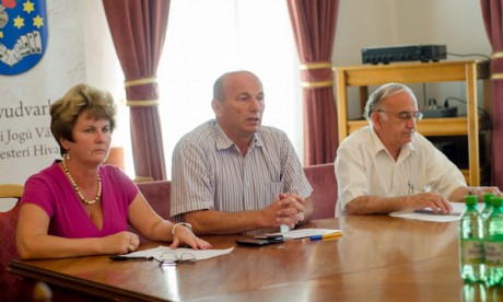 Jakab Mária, Tikosi László és Csoma Zsigmond