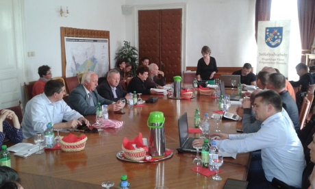 A sarokban figyel az új PUG tanacsulesokt9