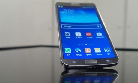Samsung Galaxy Round