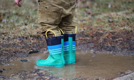 Egész héten szükség lehet rá. Fotó: unsplash.com rainboot
