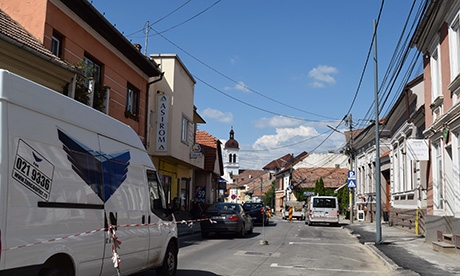 oszlop2