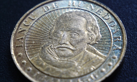 Az új 50 banis. Fotó: Egyed Ufó Zoltán Az új 50 banis. Fotó: Egyed Ufó Zoltán