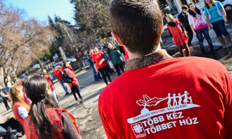itthon_ifjusag/caritasflashmob itthon_ifjusag/caritasflashmob