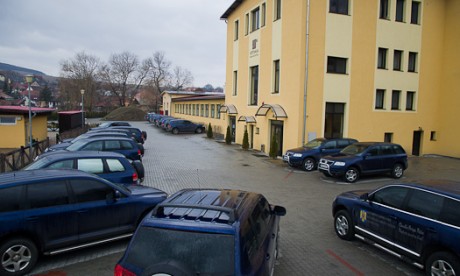 Itthon_Kozelet/ungureanu0402