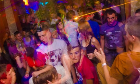 Négy koncert, köztük rég látott rock is - erős lesz a hétvége Buli a székelyudvarhelyi Jungle Clubban