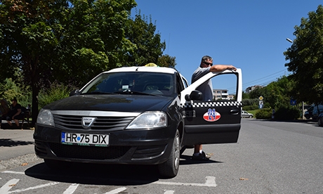 Több a kár, mint a haszon. Fotók: Simó Veronika taxi01
