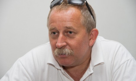 Lackó György történelem tanár, a Tamási Áron Gimnázium igazgatója 00-01-laczko-gyorgy-tamasi-aron